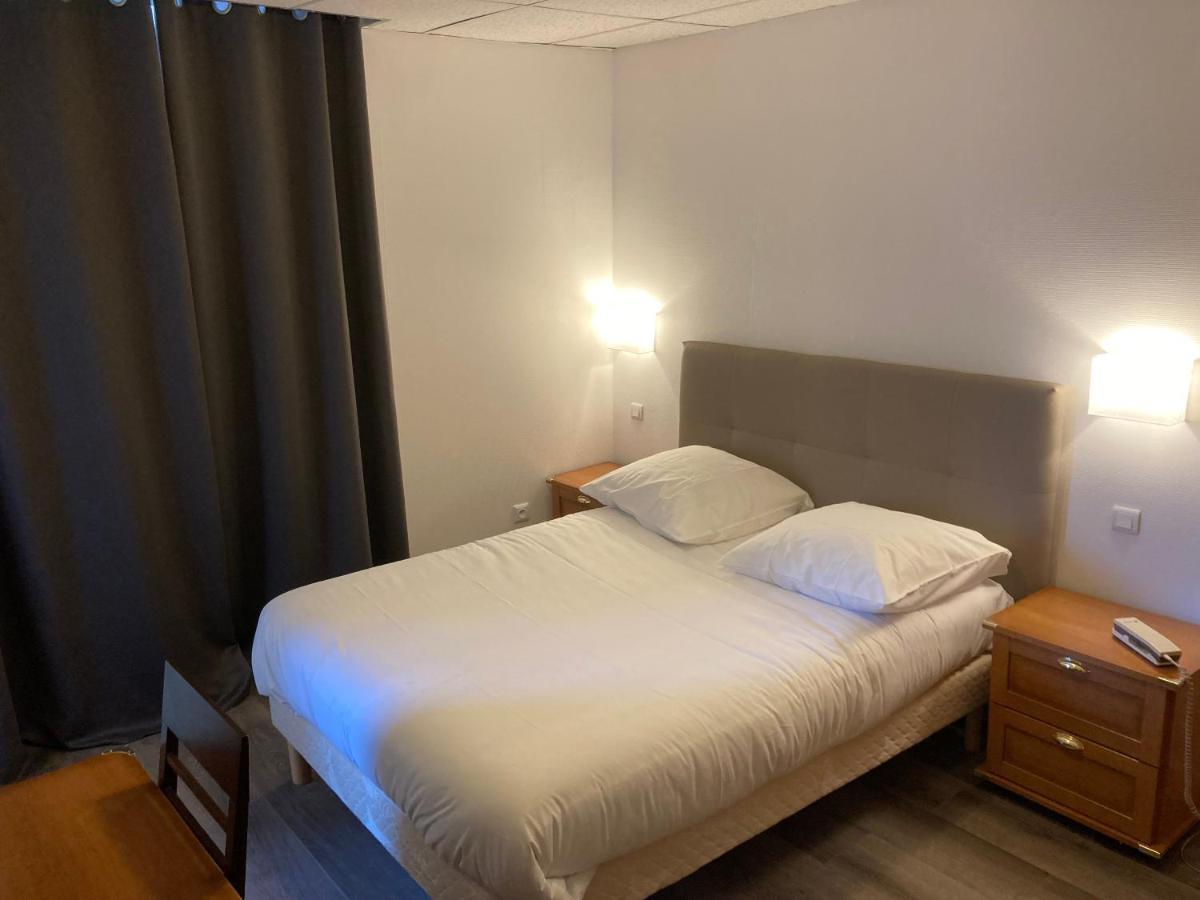 Hotel Aigle D'Or Thiers Exterior foto