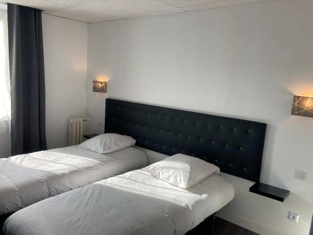 Hotel Aigle D'Or Thiers Zimmer foto
